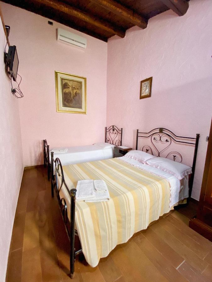 Bottidda Domos Antigas B&B 외부 사진